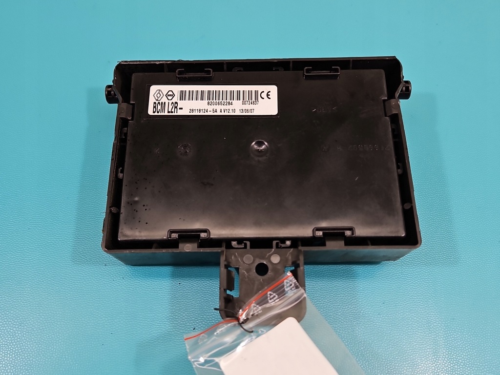 фото №3, Блок управления модуль bsm renault clio iii 8200652284