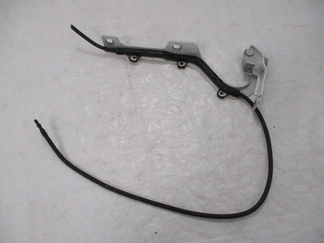 фото №1, Peugeot 2008 петля капот правий ewpb