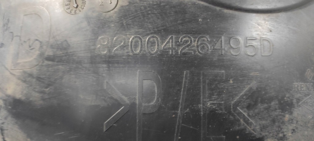 Підкрилок правий перед kpl. renault kangoo ii 08- 8200426495d Оригінал