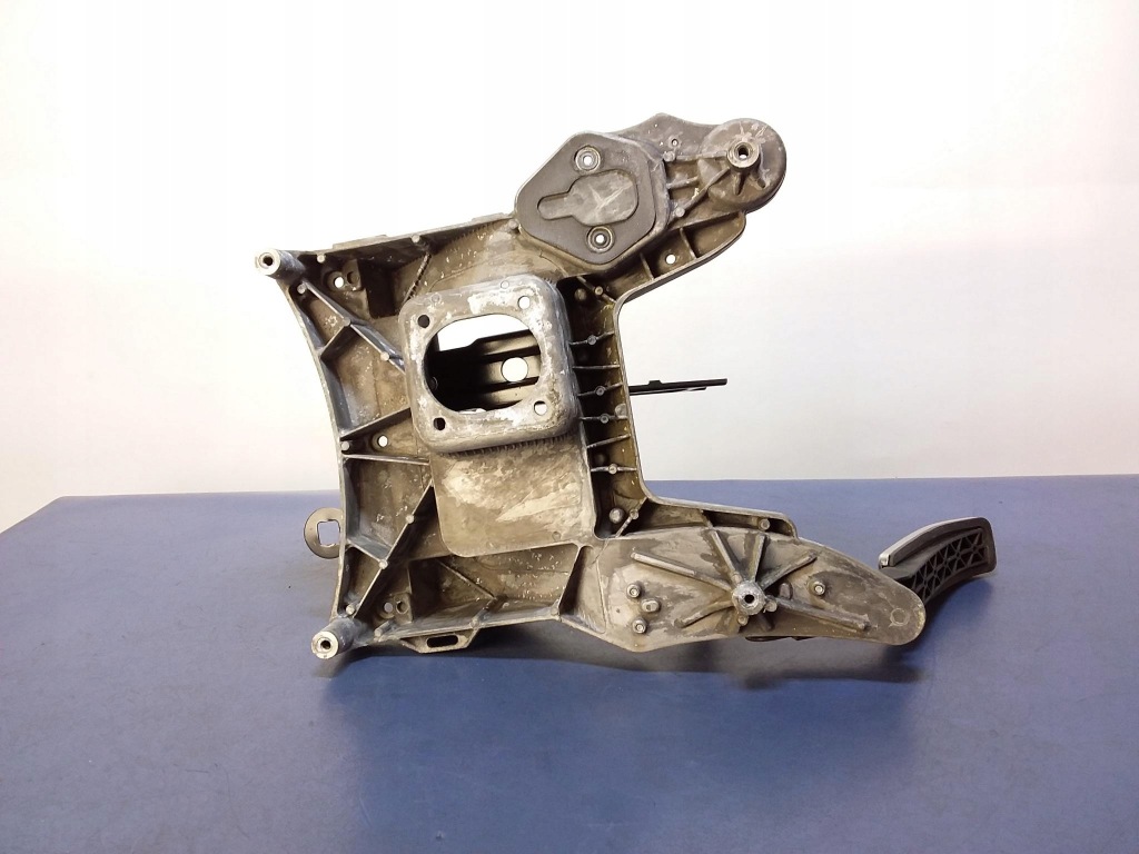 фото №7, Vw touareg i педаль газу гальма 7l0723031f