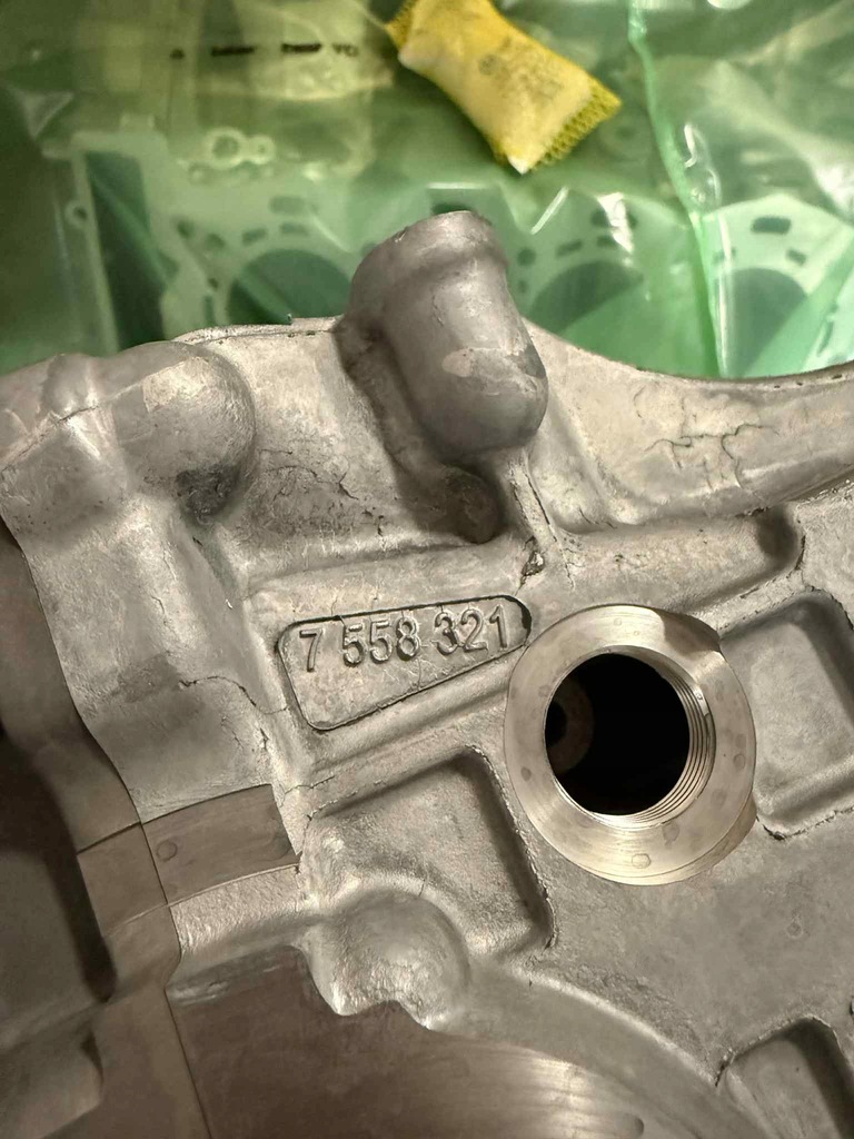 фото №7, Bmw e60 e90 e63 f10 блок двигуна n52b30 7558318 7558321 7558325