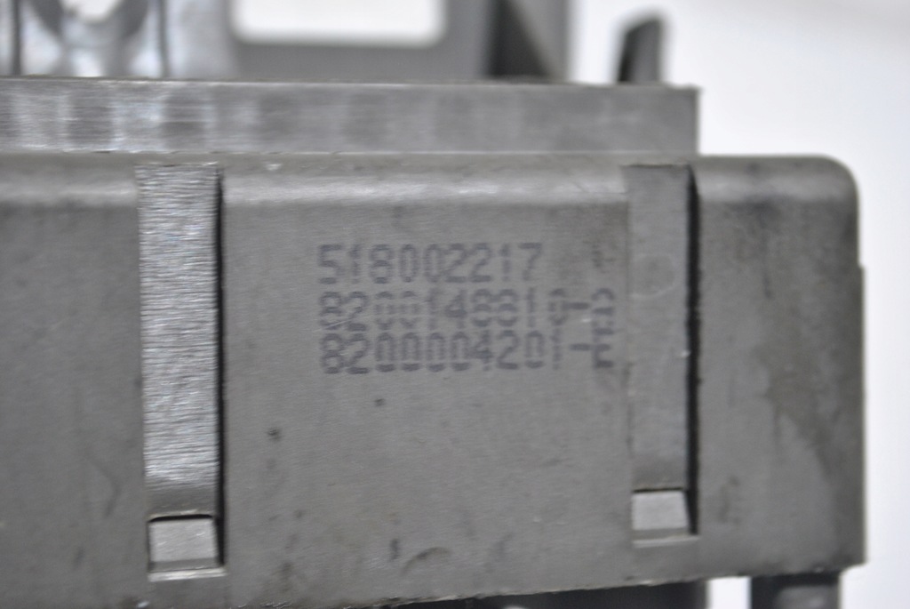 фото №8, Модуль коробка renault laguna ii 8200148810