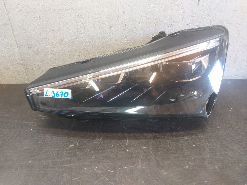 фото №1, Лампа перед левая skoda scala full led 567941015a