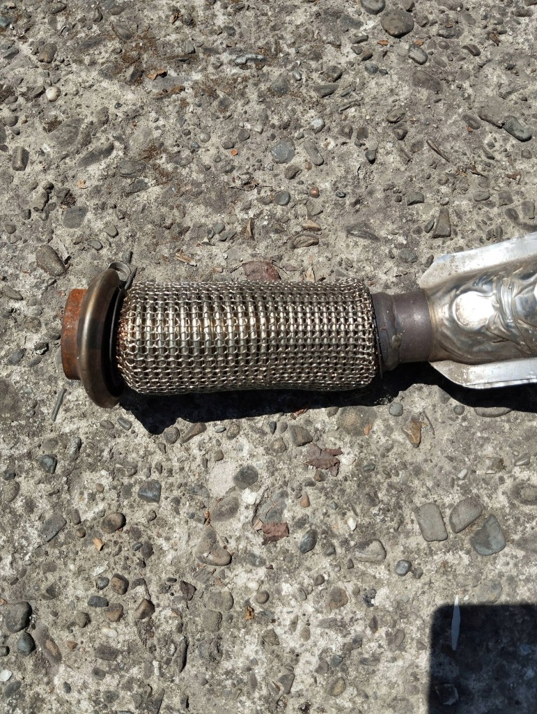 Corsa f peugeot 2008 2 2021 1.2 thp 101 km соединитель эластичный соединитель Цена