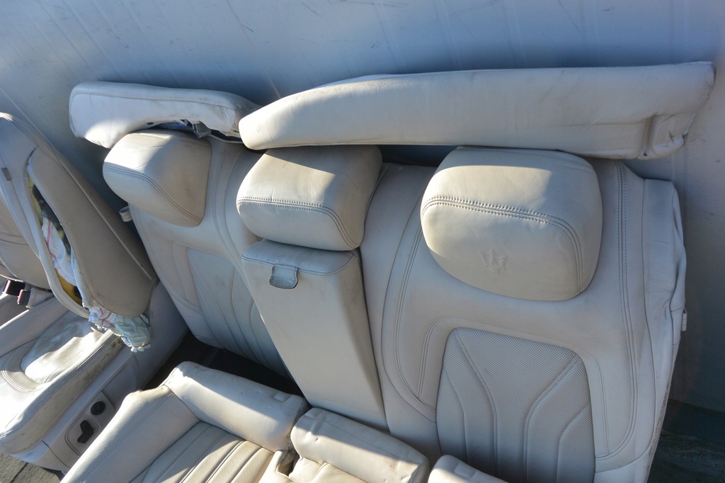 фото №8, Maserati quattroporte vi сиденья заднее сиденье комплект