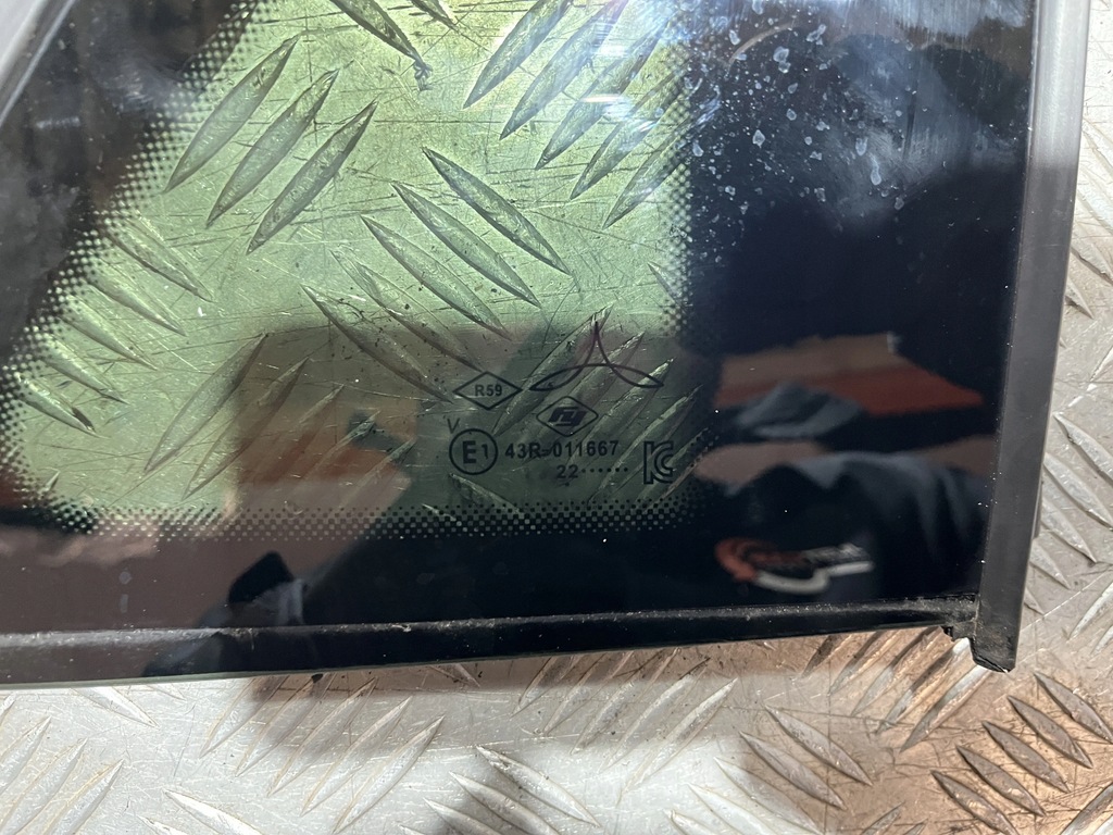 фото №2, Стекло кузовная правый задняя renault captur ii 19-