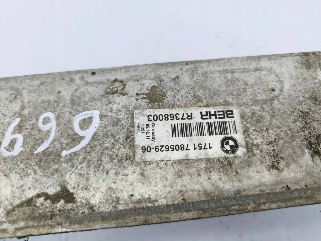 фото №7, Bmw 5 f10 f11 2012 радиатор воздуха наддувочный / интеркулер