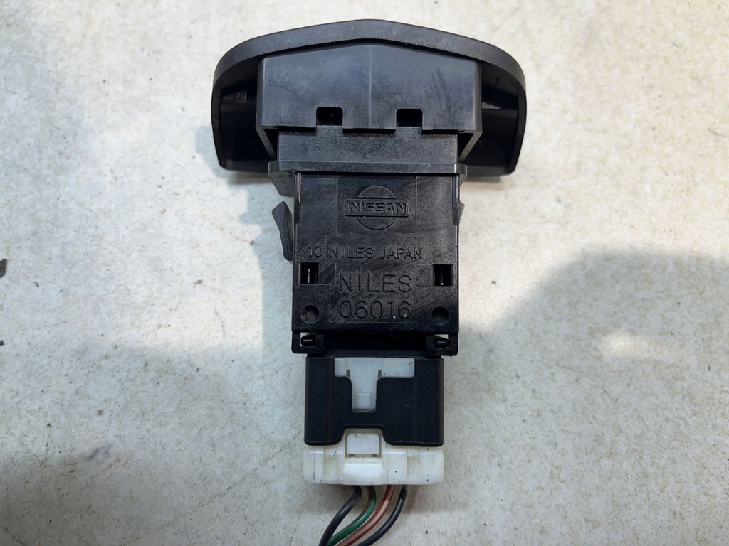 фото №9, Переключатель света аварийных primera p12 1.9dci 06016