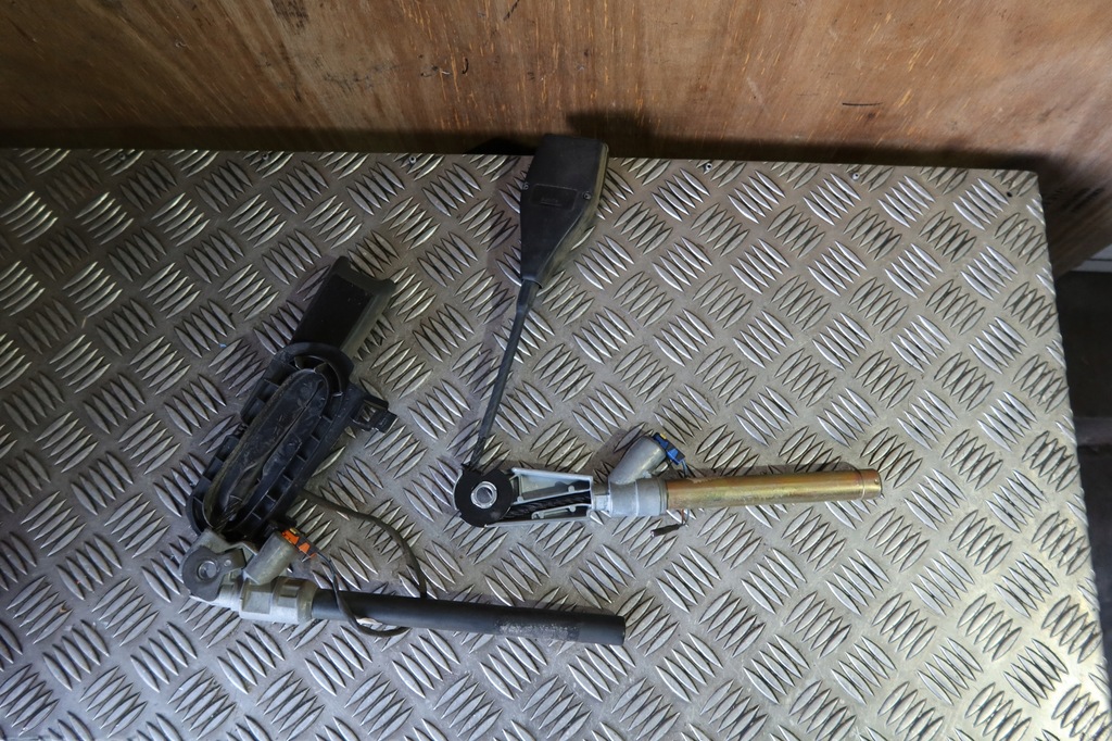 фото №1, Комплект dopinaczy ременів megane iii