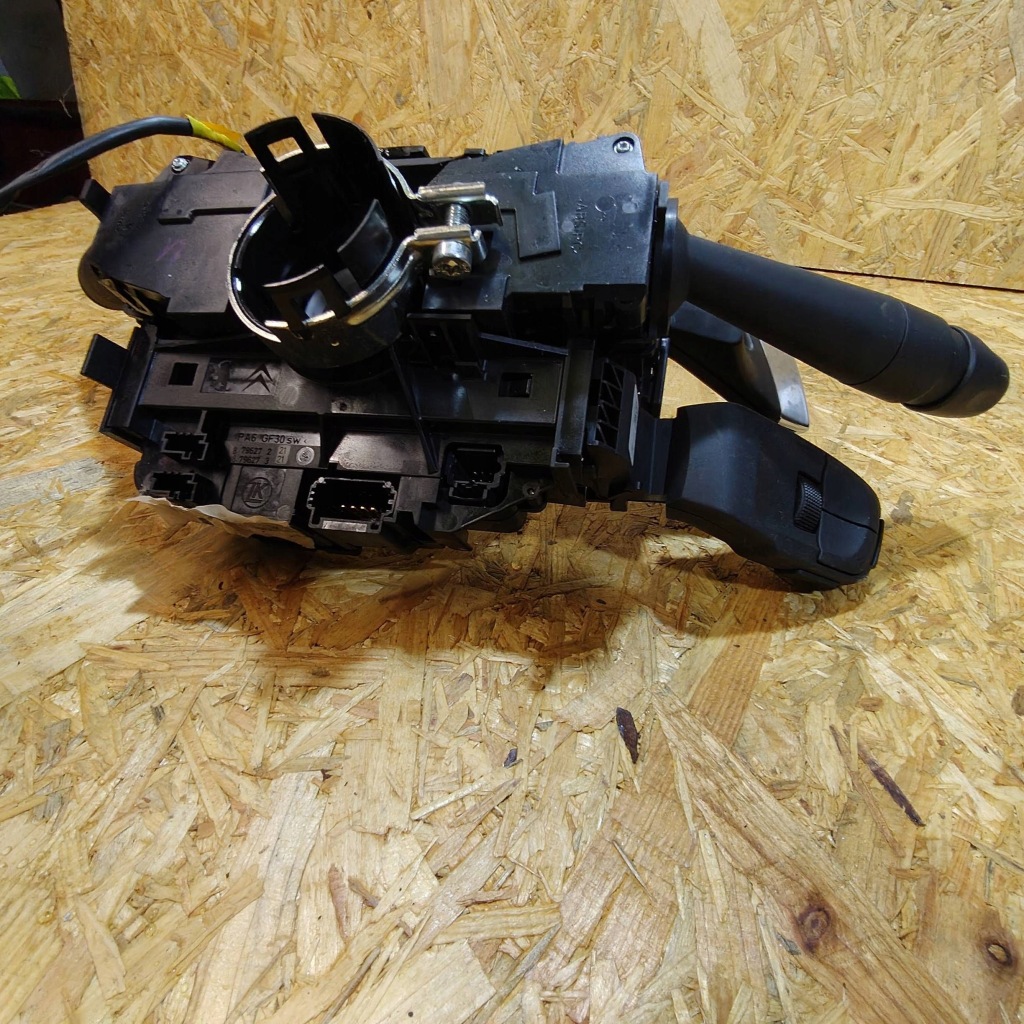 Peugeot 508 ii 2020 перемикач світла Ціна