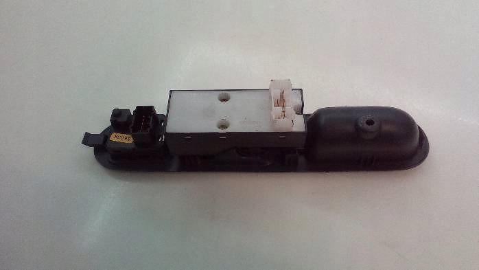 фото №8, Панель переключателей стекло левый перед honda hr-v