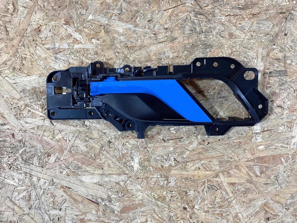 фото №1, Porsche taycan ручка дверь 9j1837020c