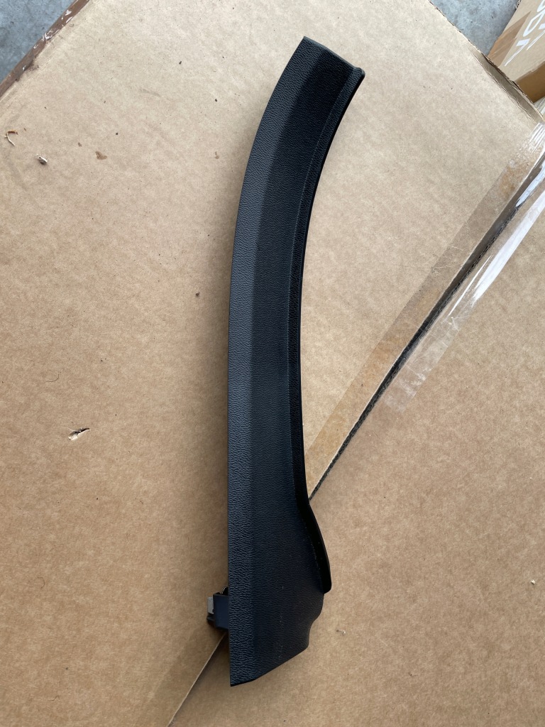 фото №1, Volvo xc60 ii защита стойка левая 31425693