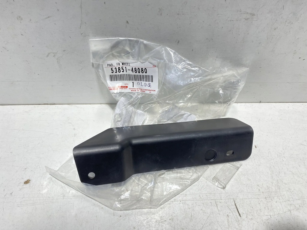 фото №1, Lexus rx 450h накладка крила права 53851-48080