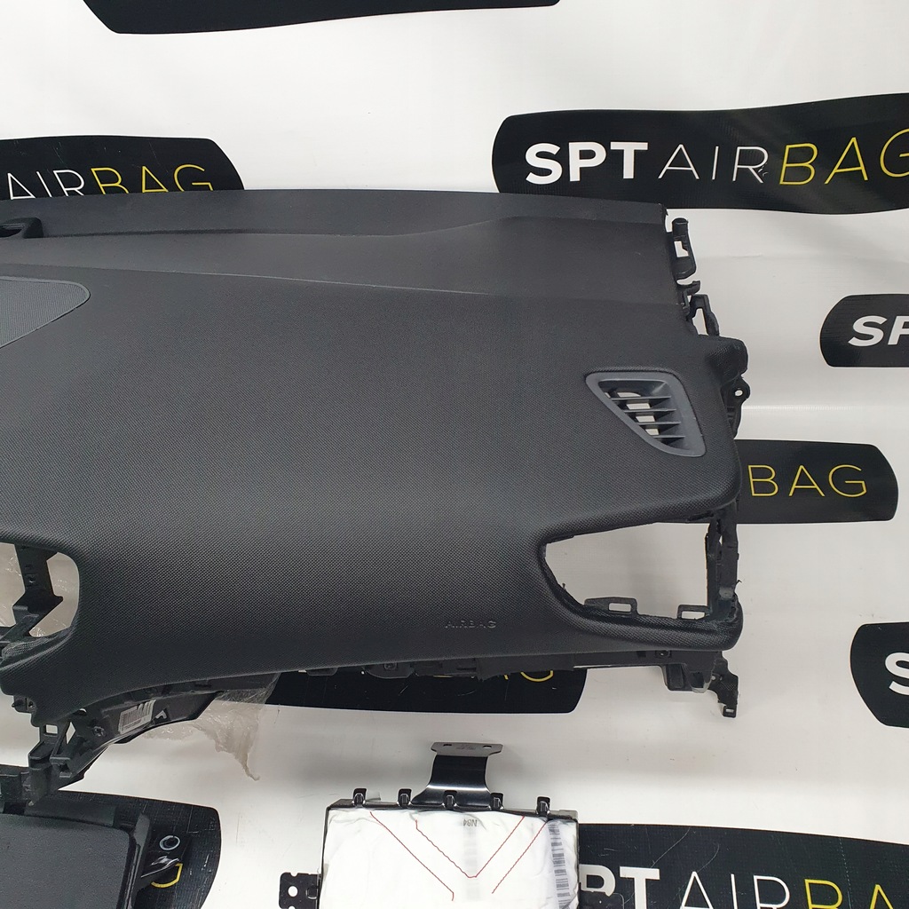 фото №4, Ioniq панель приладів консоль подушки безпеки ремені подушка безпеки