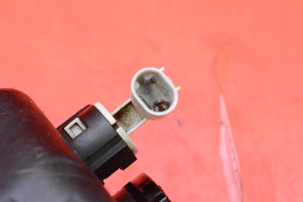 Купити Бачок розширювальний 335509141 bmw e46 2.0i valvetronic 143 km 01-06