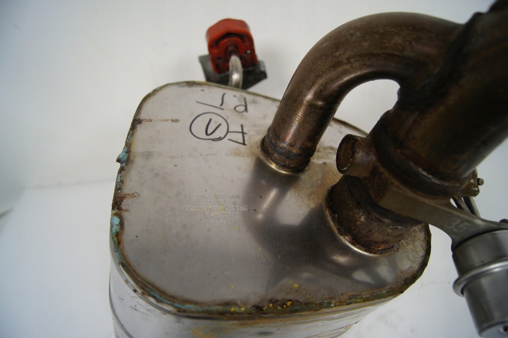 фото №6, Гаситель pt ferrari california f149 4.3 b 12r