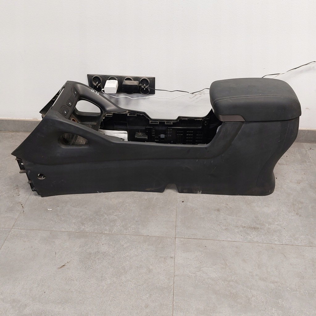 фото №7, Hyundai ix35 1.7crdi 2013 тунель середній підлокітник