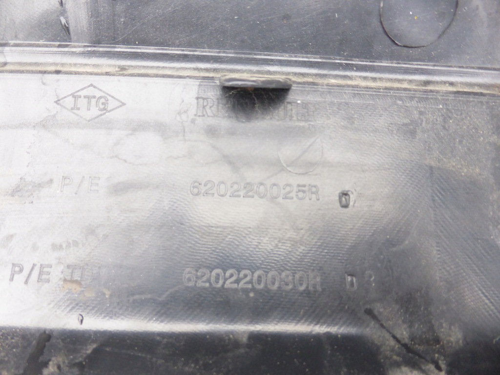 фото №8, Dacia duster бампер перед передній ідеальний стан poznań