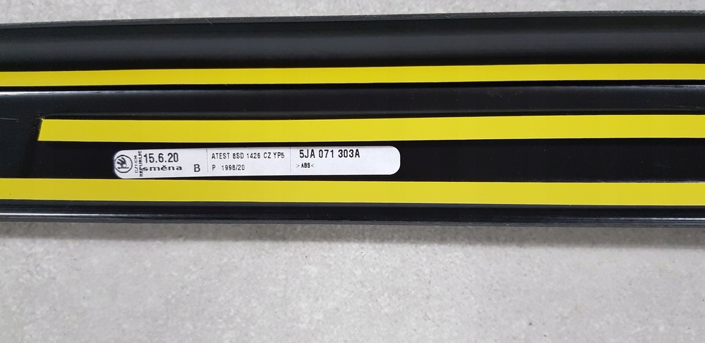 фото №3, Skoda rapid молдинг поріг ліва задня 5ja