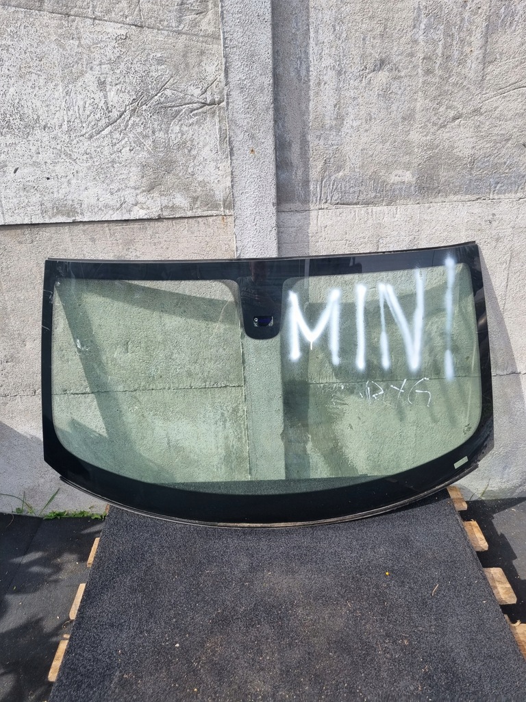 фото №1, Mini cooper r56 roadster стекло лобовое оригинал