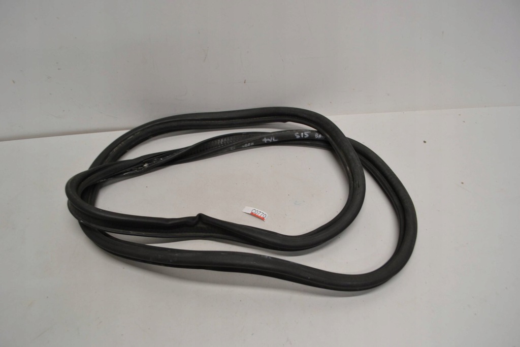 фото №5, Прокладка кришки багажника задня volvo s80 ii 2008