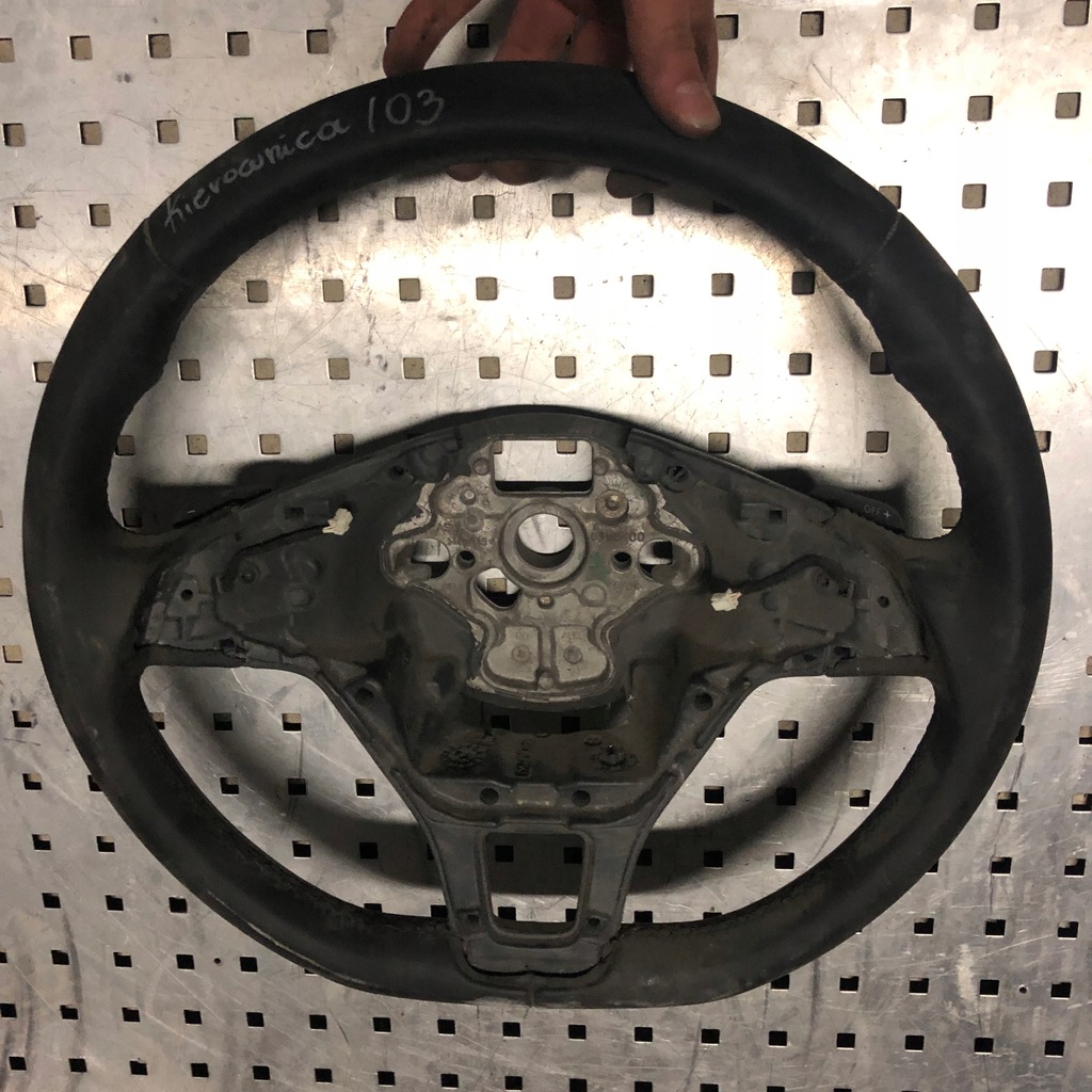 фото №1, Воздуховод volkswagen 622995200a