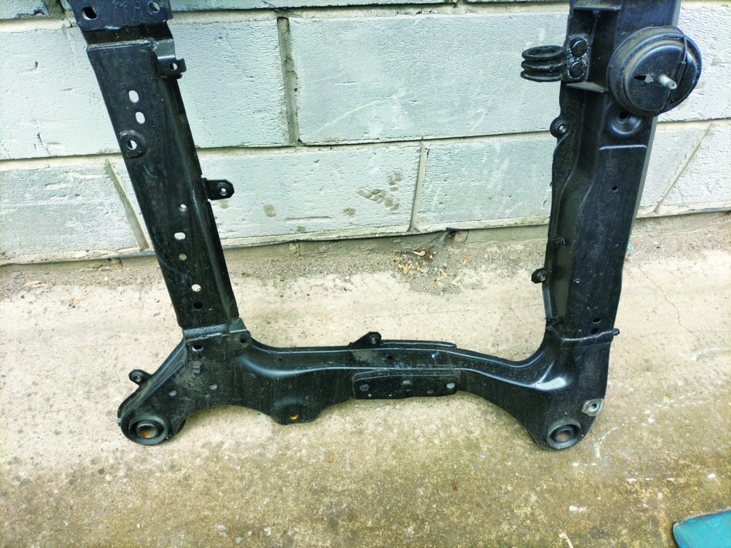 фото №6, Підрамник поперечина перед volvo xc90 2.9 bt 2003