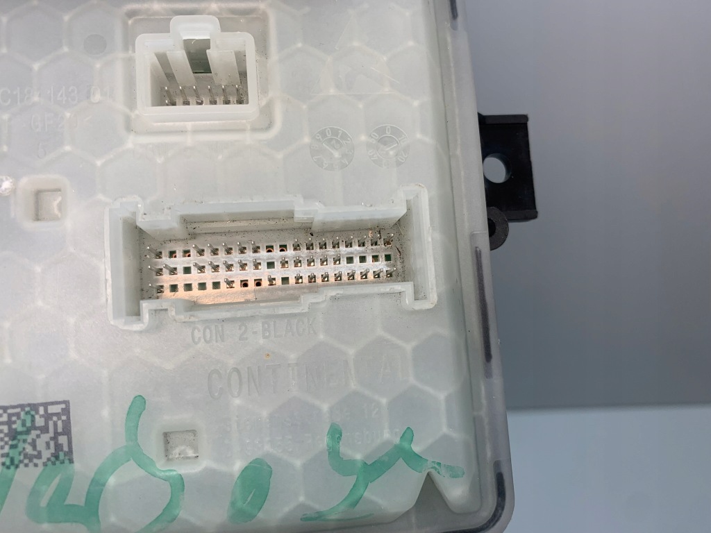 Mercedes w206 модуль бортовий комп'ютер блок керування a2069001824 Недорого