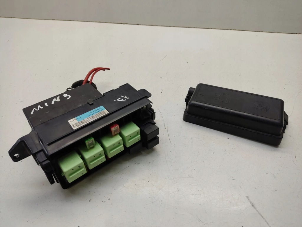 фото №1, Корпус коробка запобіжників 9240943 mini countryman r60 r61 13r