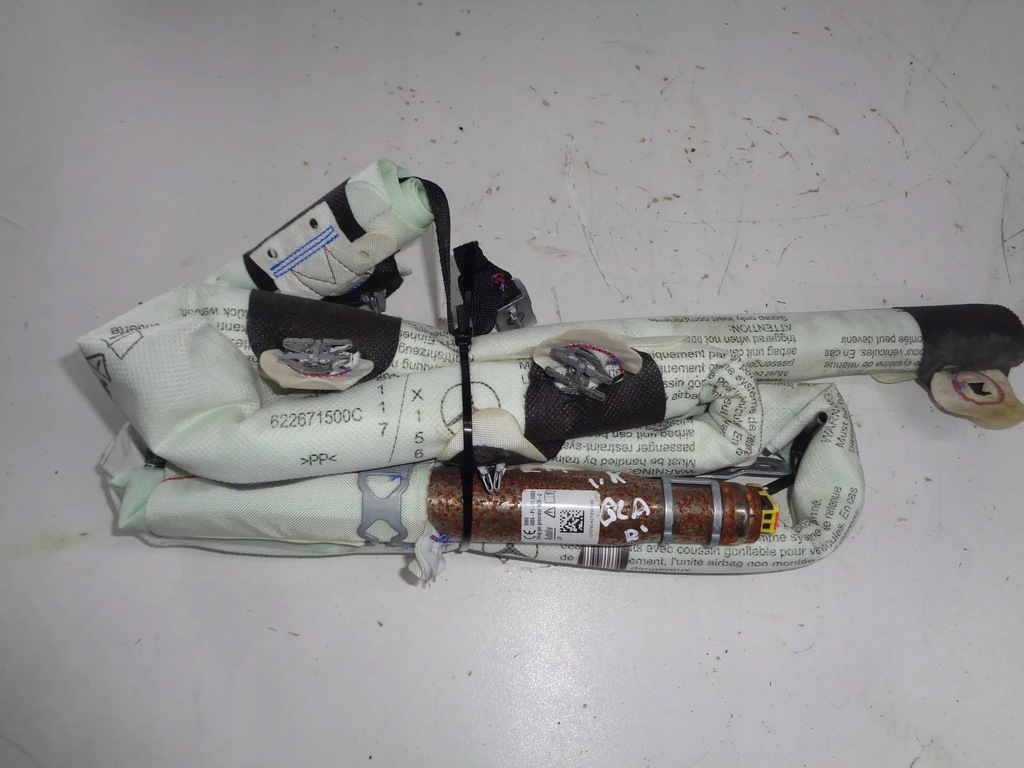 фото №1, Mercedes gla x156 шторка безпеки повітряна подушка безпеки права