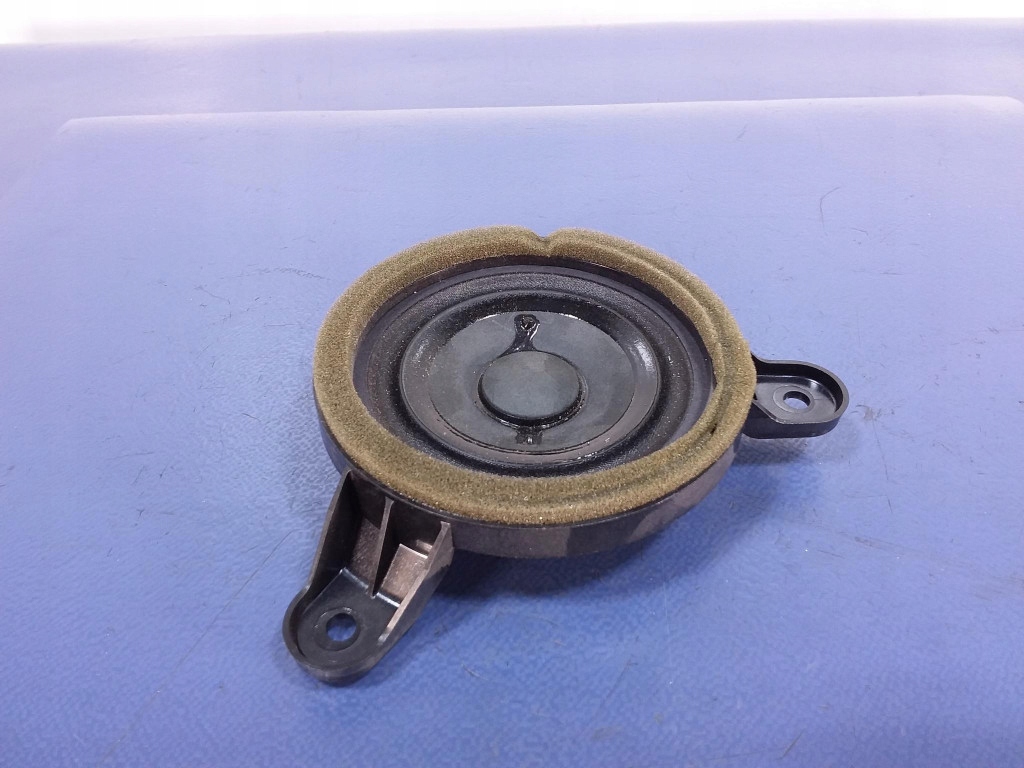 Купить Audi a8 d4 4h динамик дверь перед bose 4h0035397