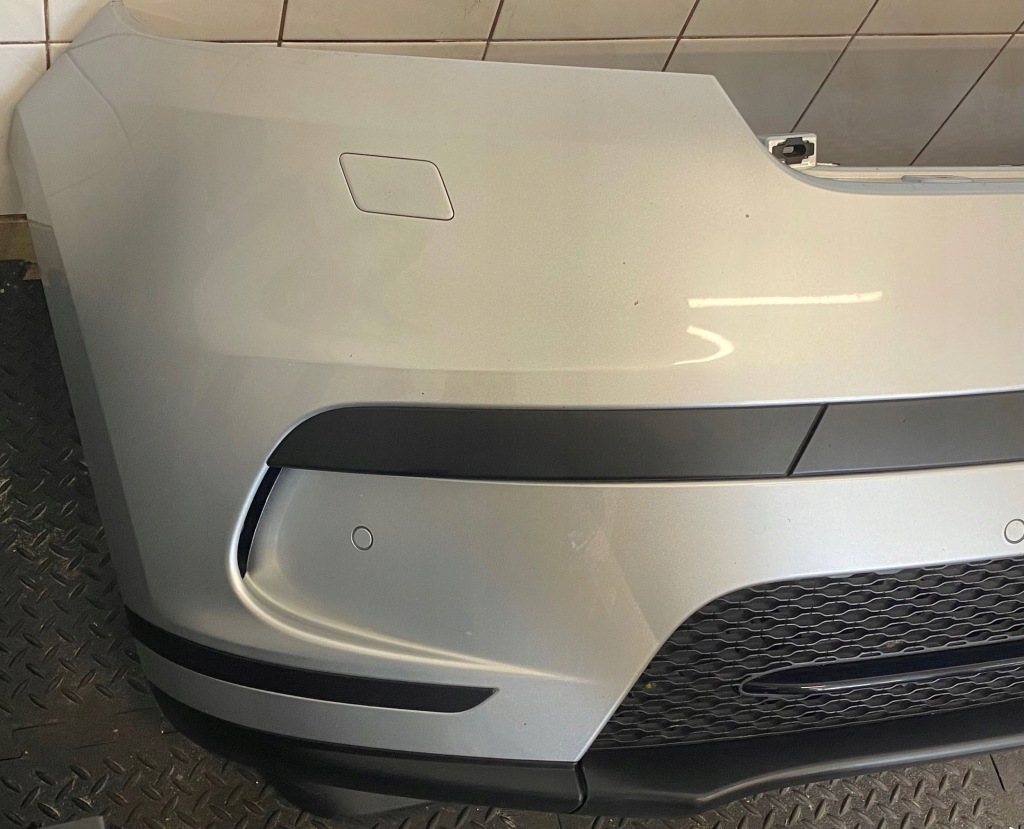 Бампер перед комплектний  land rover range rover velar j8a217f775af Доставка