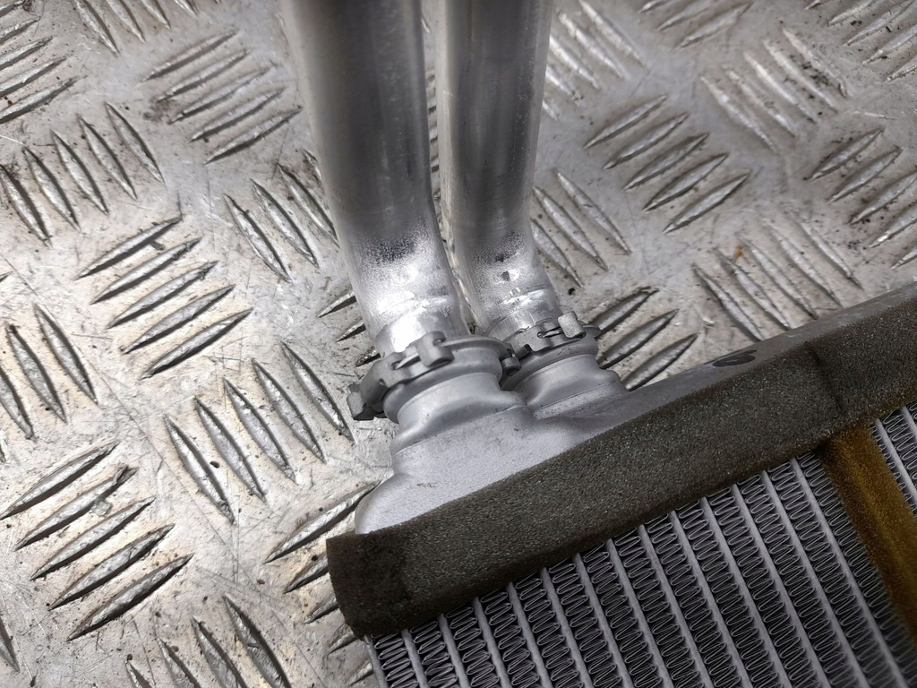 фото №6, Audi q5 sq5 2009 с передний радиатор отопителя