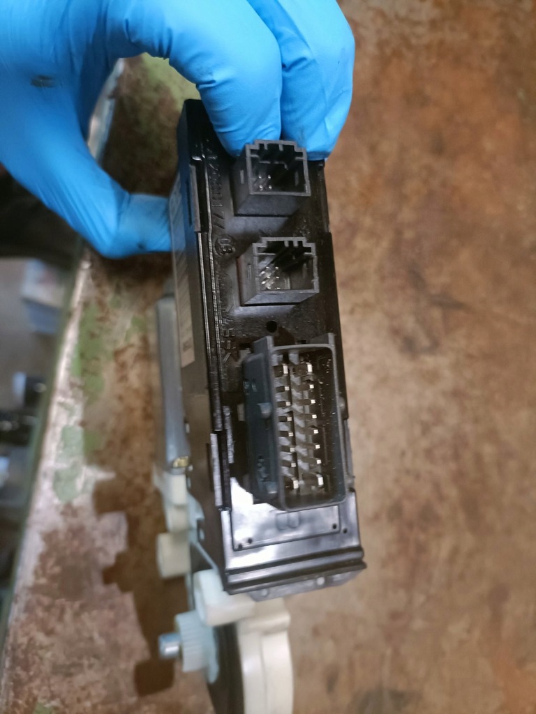 фото №4, Двигун вікон правий перед citroen c5 9637541380