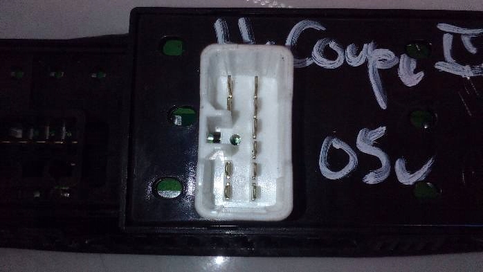 фото №8, Панель скло лівий перед hyundai coupeii 93570-2c500