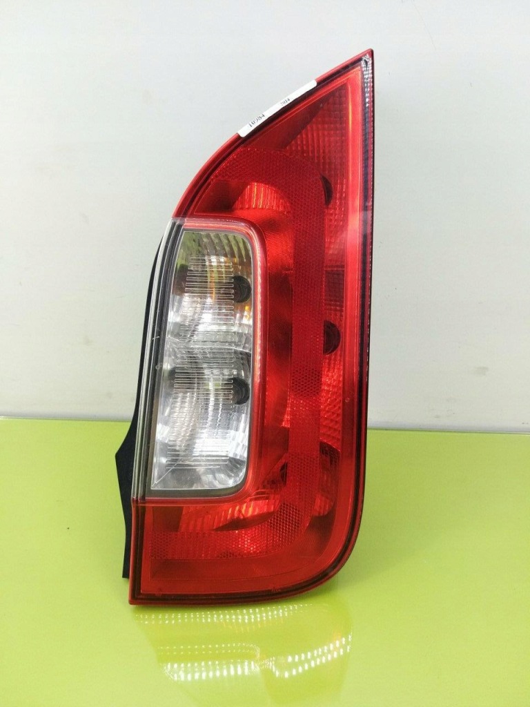 фото №1, Skoda citigo 3d лампа правый задняя 1st945096d