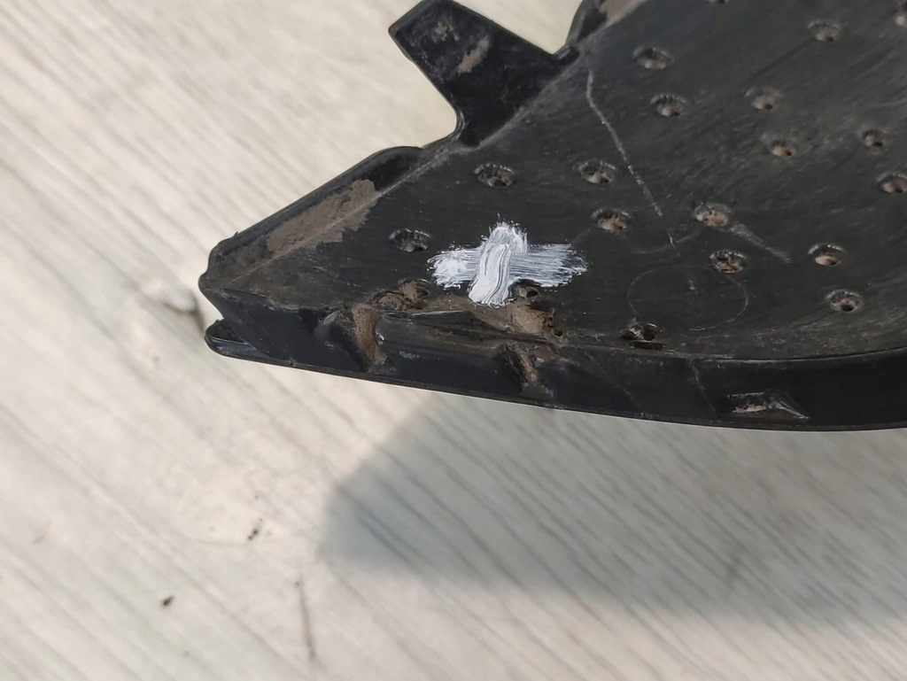 фото №9, Audi q3 спойлер накладка бампера перед 8u0807823