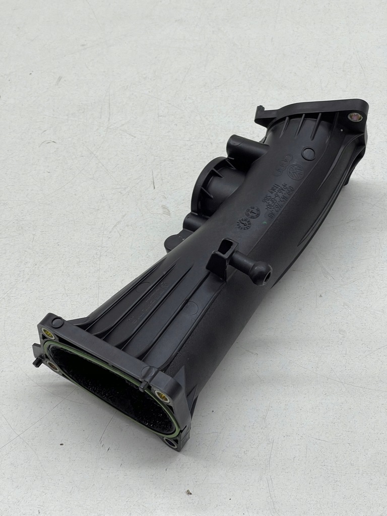 фото №6, Audi a7 a6 c7 3.0 tdi шланг труба wąż воздухозаборник воздуха коллектор