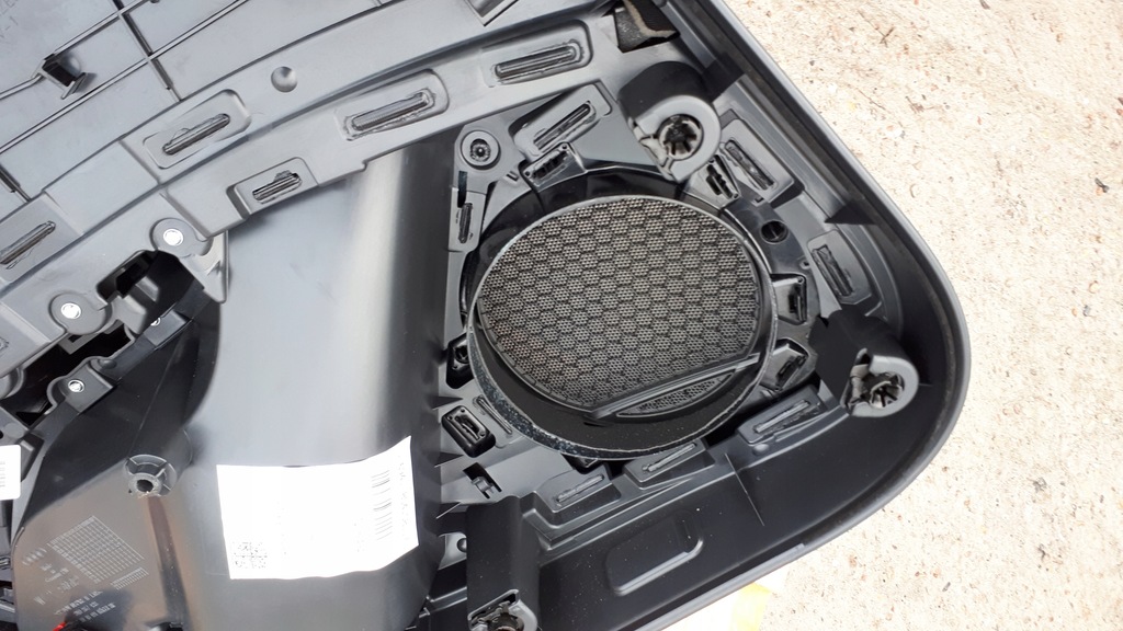 фото №11, A4 b9 lift обшивка оббивка двері правий задня