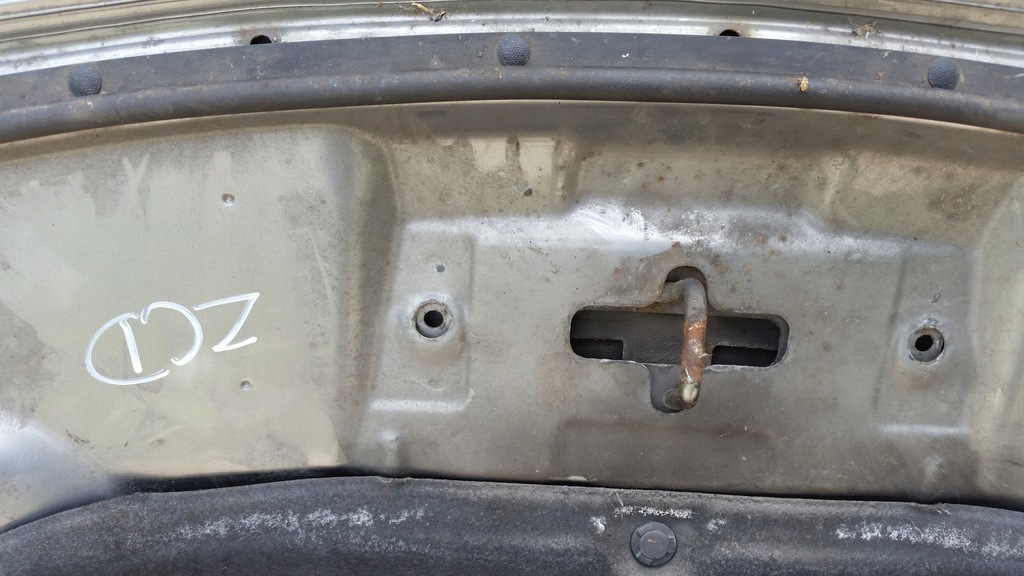 фото №14, Suzuki swift mk7 vii 10- капот zcd