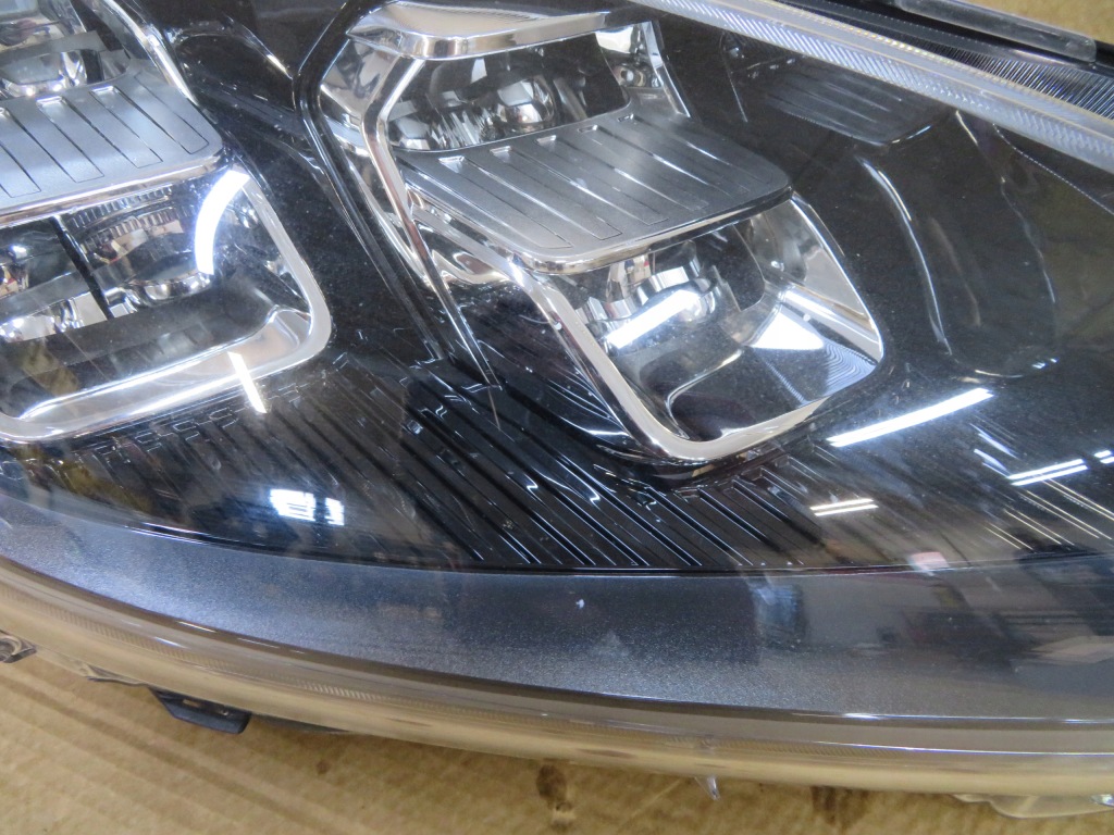 Ford kuga mk3 правый  фара full led lv4b-13e014-fb Оригинал