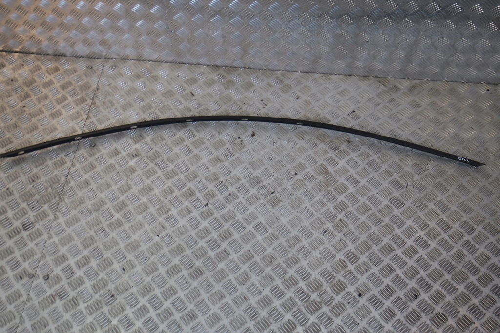 фото №1, Молдинг дахова ліва права ferrari gtc4 lucco 1