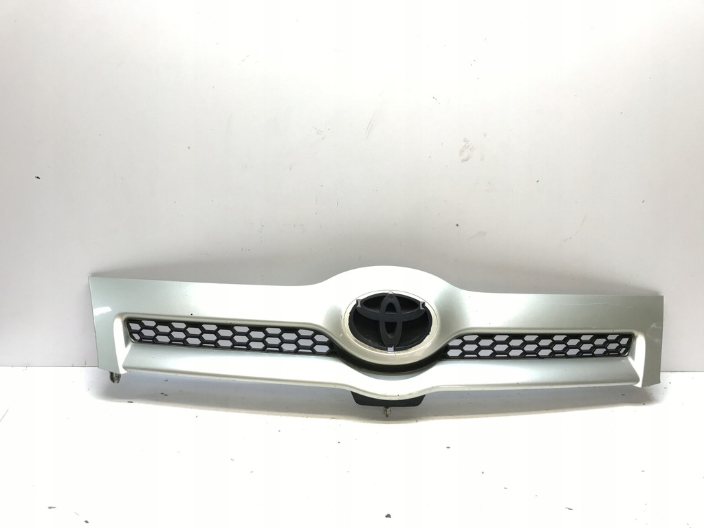 фото №1, Решітка радіатора toyota corolla verso 04- 531110f020
