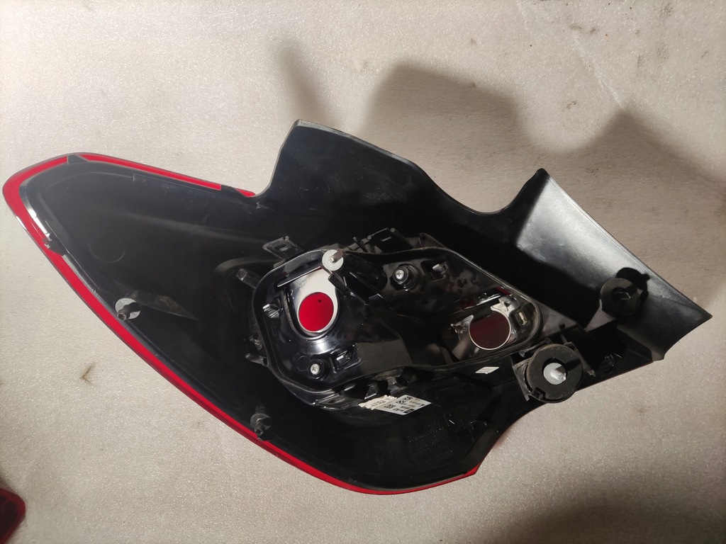 фото №7, Opel corsa e лампи задня права