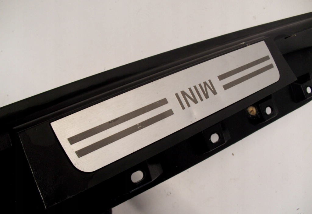 Порог накладка накладка mini cooper r60 51779801888 Цена