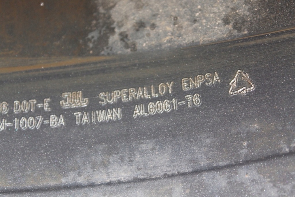 фото №12, Комплект диск jaguar xj x351 cw9m1007ba 5.0l бензиновый 375kw 2018