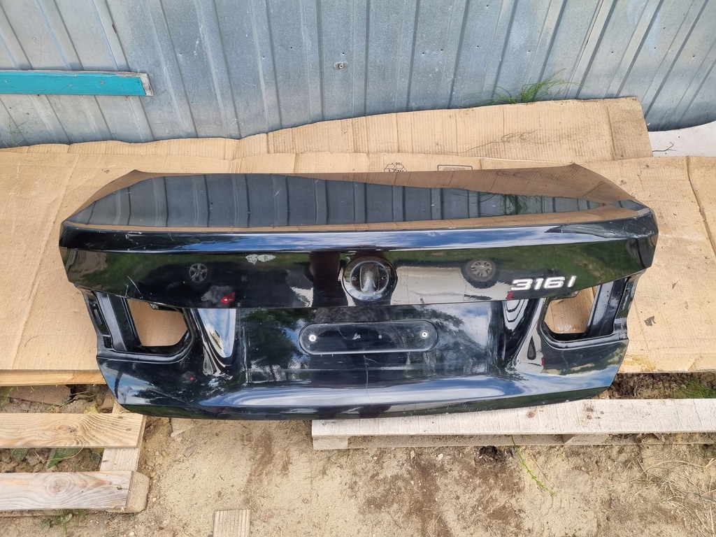 фото №1, Bmw 3 f30 крышка багажника задняя комплектная лампы задняя