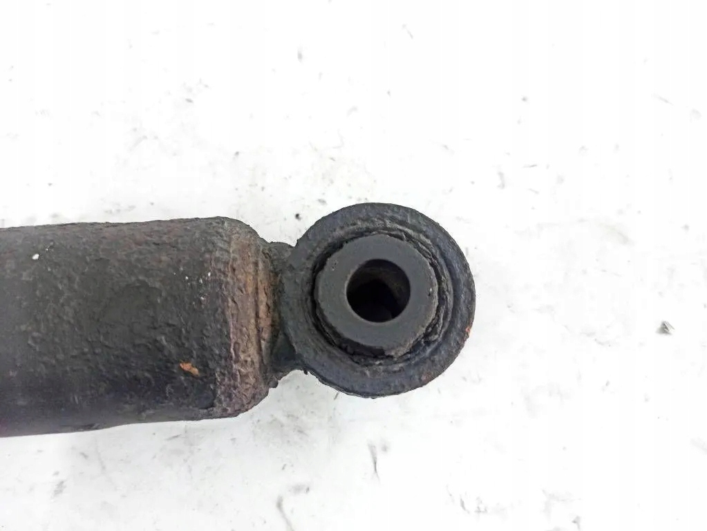 Амортизатор передний правый mercedes-benz m w163 a1633260200 34316321 2.7l Оригинал