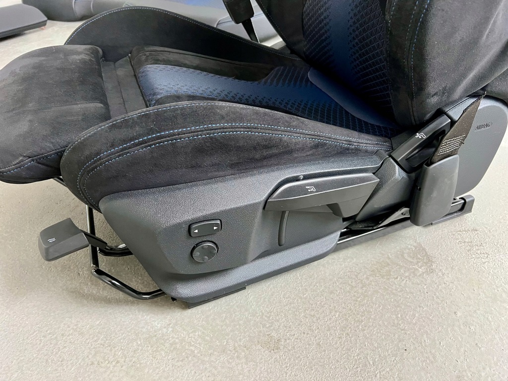 фото №8, Bmw f40 сиденья сиденье заднее сиденье середина interior туннель обшивки накладки m-performan